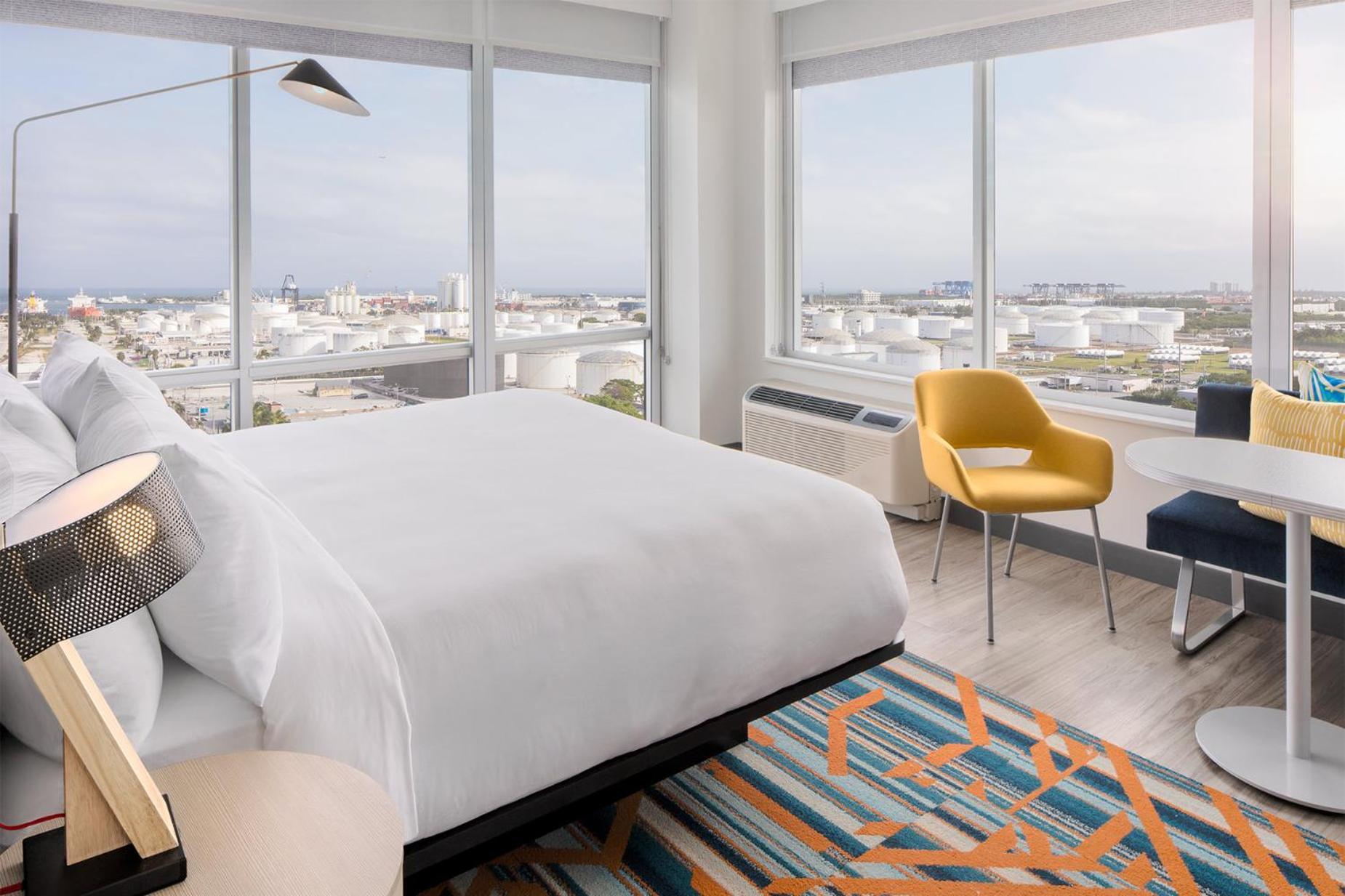 Breezy King Room - High Floor