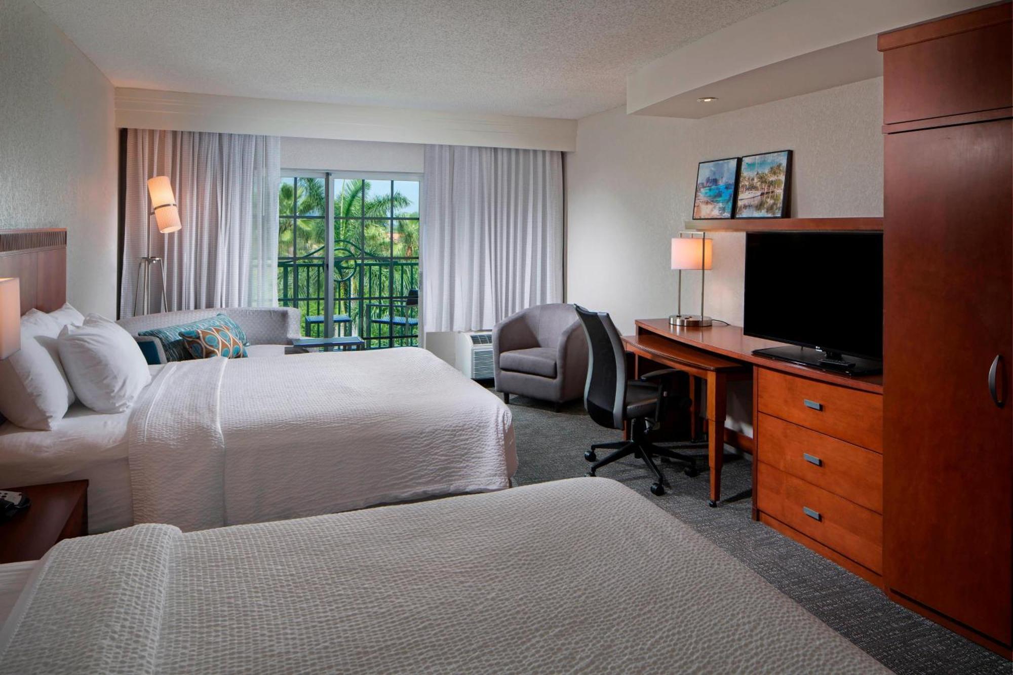 Newly Redesigned!, Larger Guest room, 2 Queen, Sofa bed,1643153032:JPEG