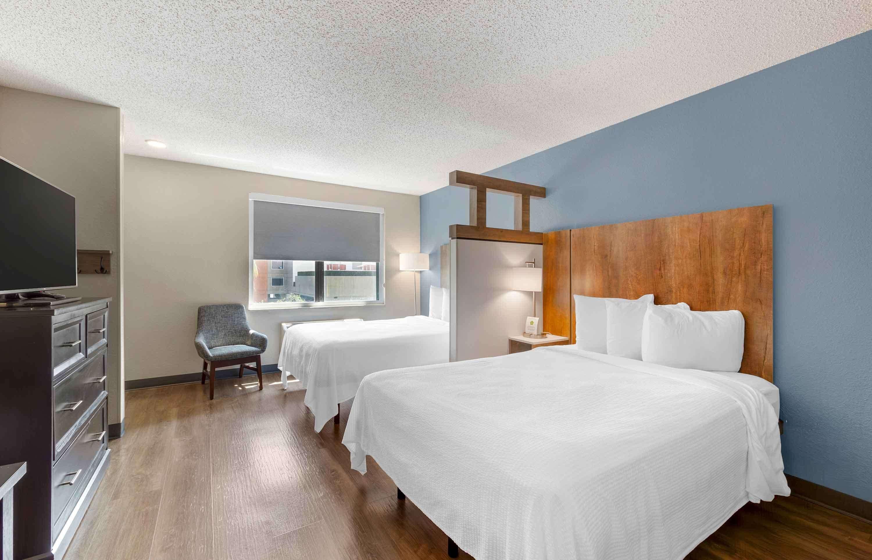 Superior Studio 2 Double Beds Non-Smoking