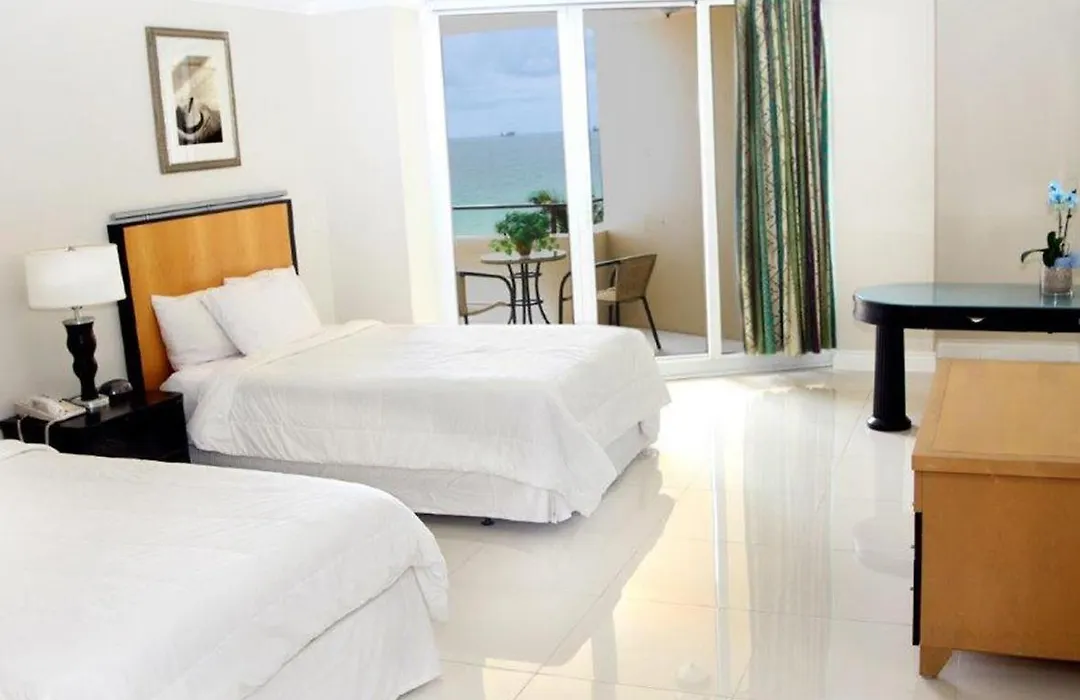 Family Choice Luxury Suite In Fort Lauderdale - 3 Nights - One Bedroom #1-1