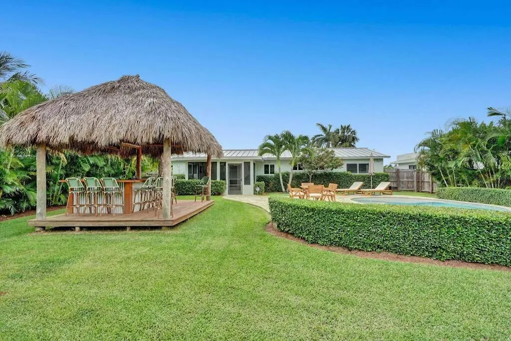 Tipsy Tiki Paradise - A Fl Tropical Heated Pool Retreat-1