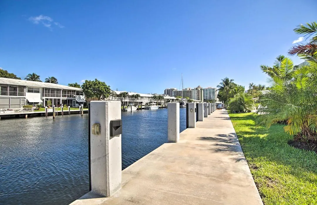 Sleek And Chic Waterfront Home With Private Pool!-1