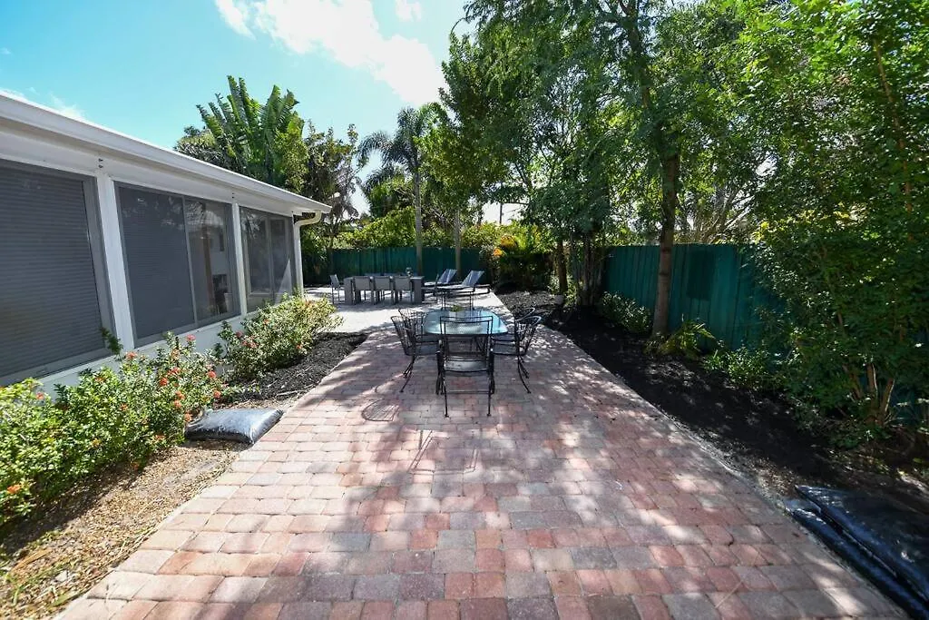 4Br Home, Hot Tub, Near Beach & Wilton Manors-1