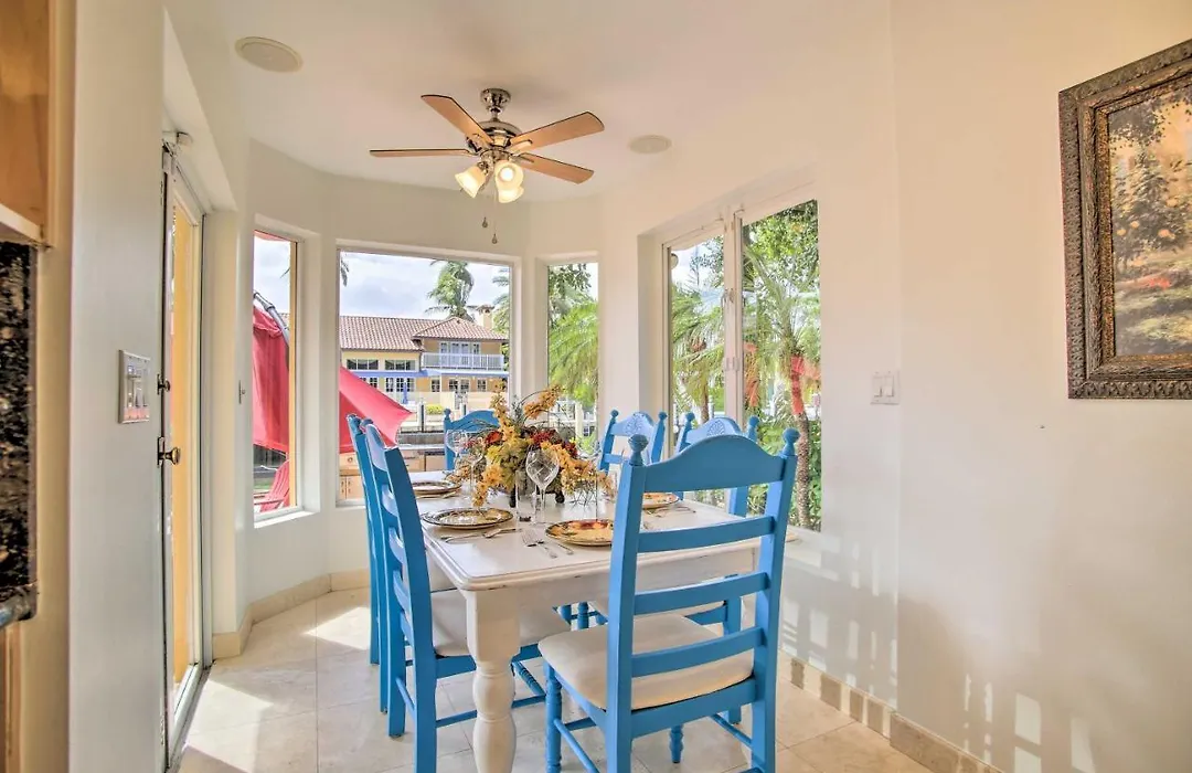Waterfront Home With Private Pool Walk To Shops And Beach-1