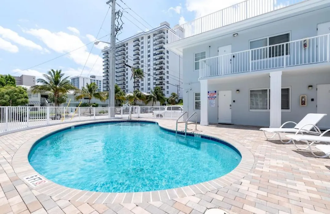 Bayshore Breeze 2 - Fort Lauderdale Beach-1