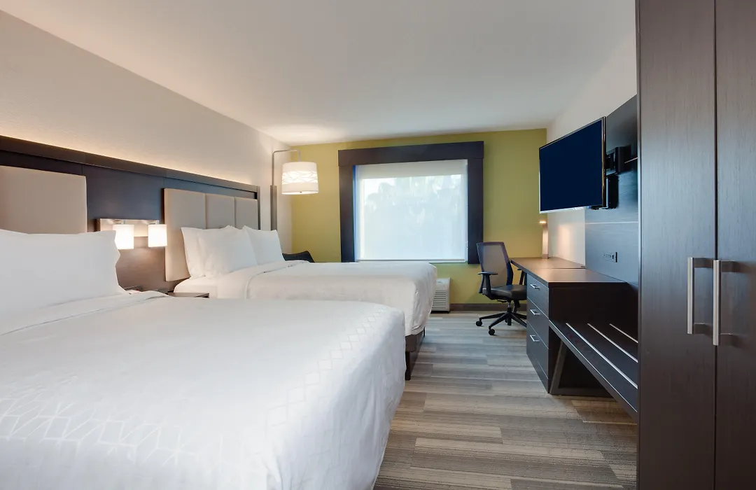 Holiday Inn Express Hotel & Suites Fort Lauderdale Airport/Cruise Port By Ihg-1