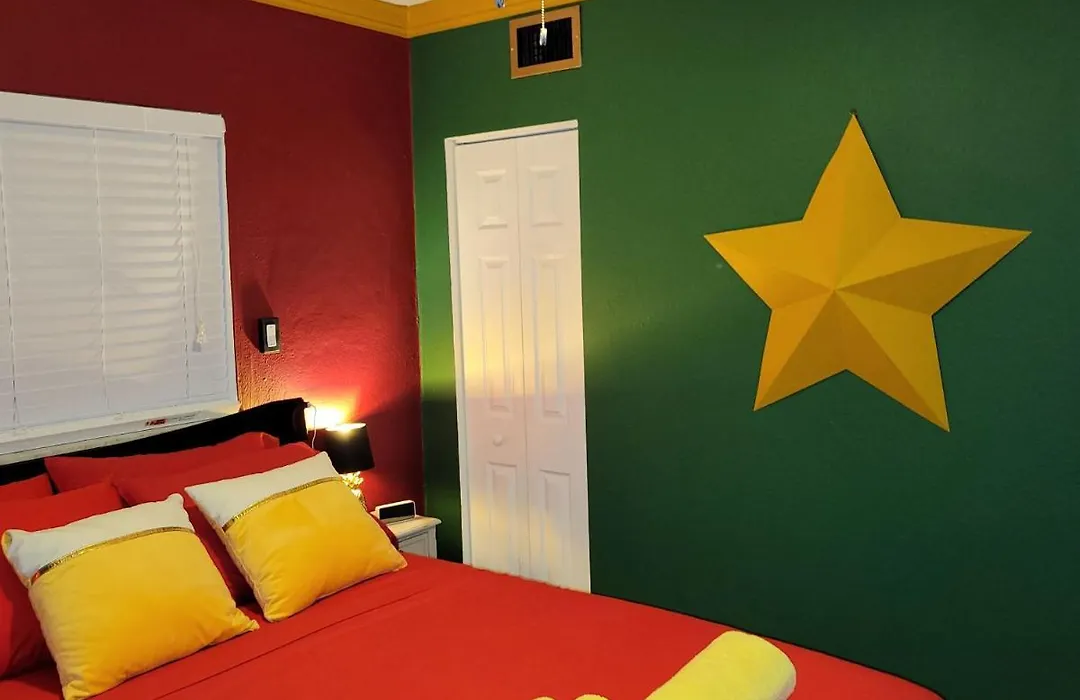 Cozy 1 Bedroom Villa Mins To Fll Airport Beaches Cruise Free Parking-1