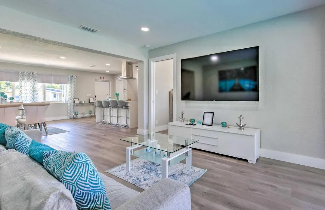 Fort Lauderdale Home Less Than 5 Mi To The Beach!-1