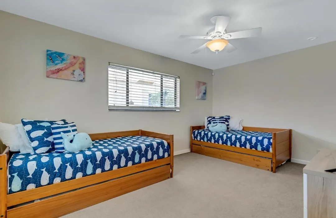 Sunrise Casita,,,Pool, Hot Tub, 3 Bedroom 2,5 Bath, Pet Ok, 1 Mile From Beach,,, 4850 Unit B Home-1