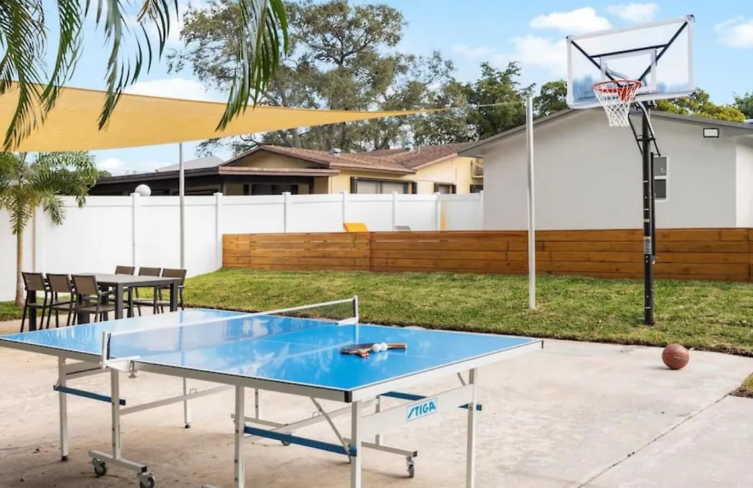New Gorgeous 4 Bedroom Villa W Heated Pool-1