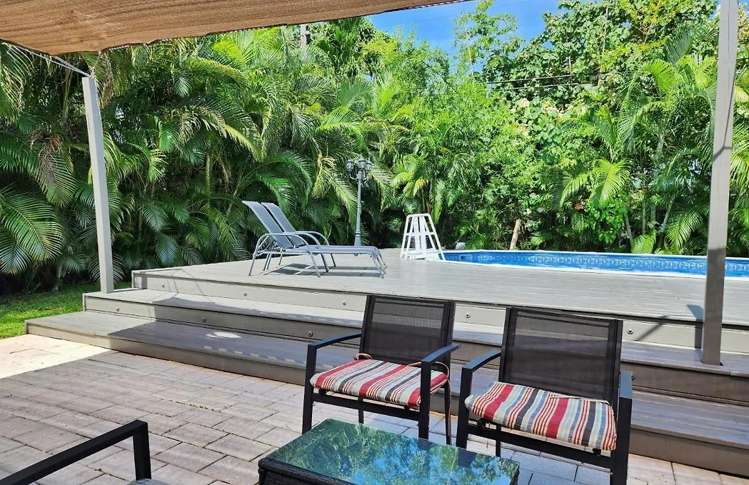 Villa Tropical Oasis With Hot Tub And Heated Pool-1