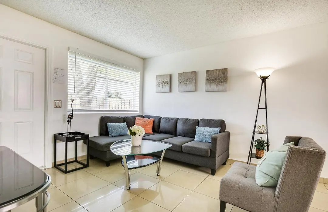 Fort Lauderdale Home With Hot Tub About 3 Mi To Beach!-1
