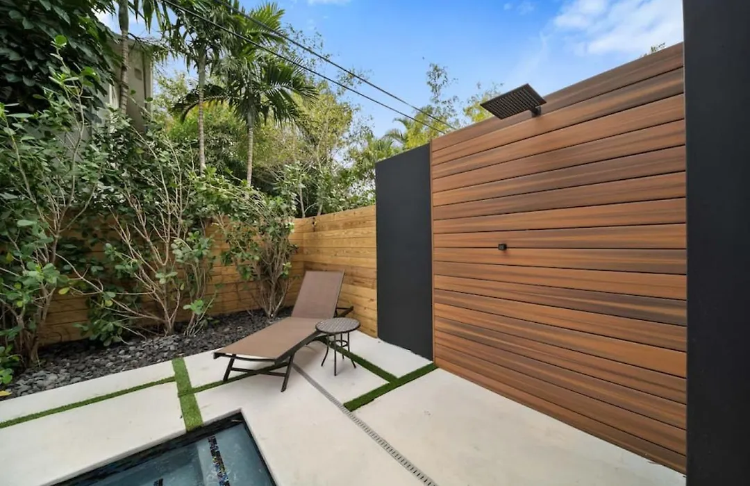 Luxury Home W 2 Pools Near Beach-1