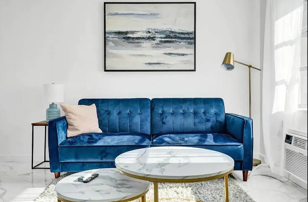 Stylish Fort Lauderdale Apartment Walking Distance To A Beach-1