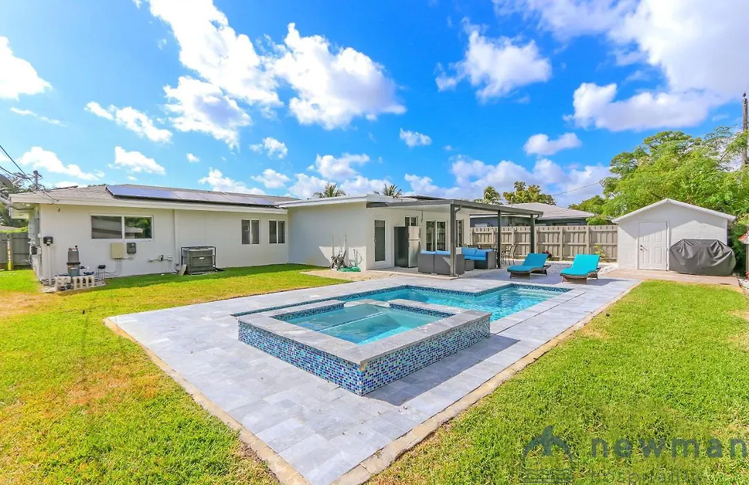 Workfriendly Home, Private Pool-1