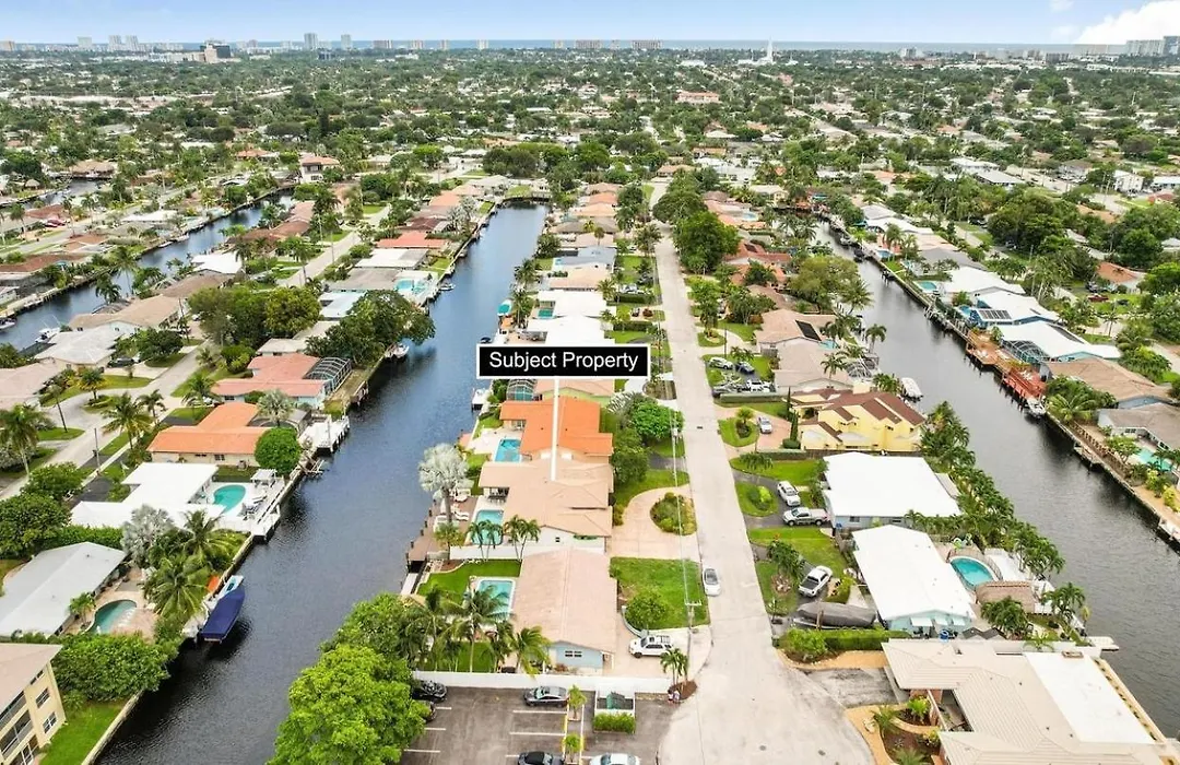 Fort Lauderdale 4Bd Villa Waterfront Dock Pool-1