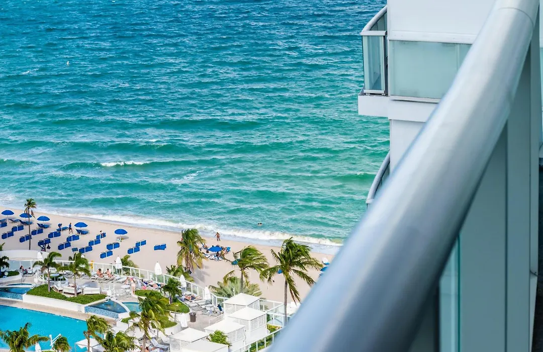 High Floor Luxury 2Br 2Ba, Sleeps 6, Resort Access - Horizon By Homestakes Stays-1