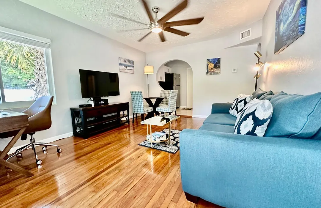 Las Olas 1Br Pool Free Parking Walk To Beach & Restaurants-1