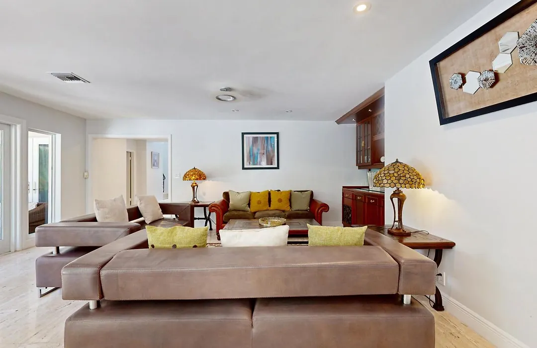 Casa De Barcelona-1