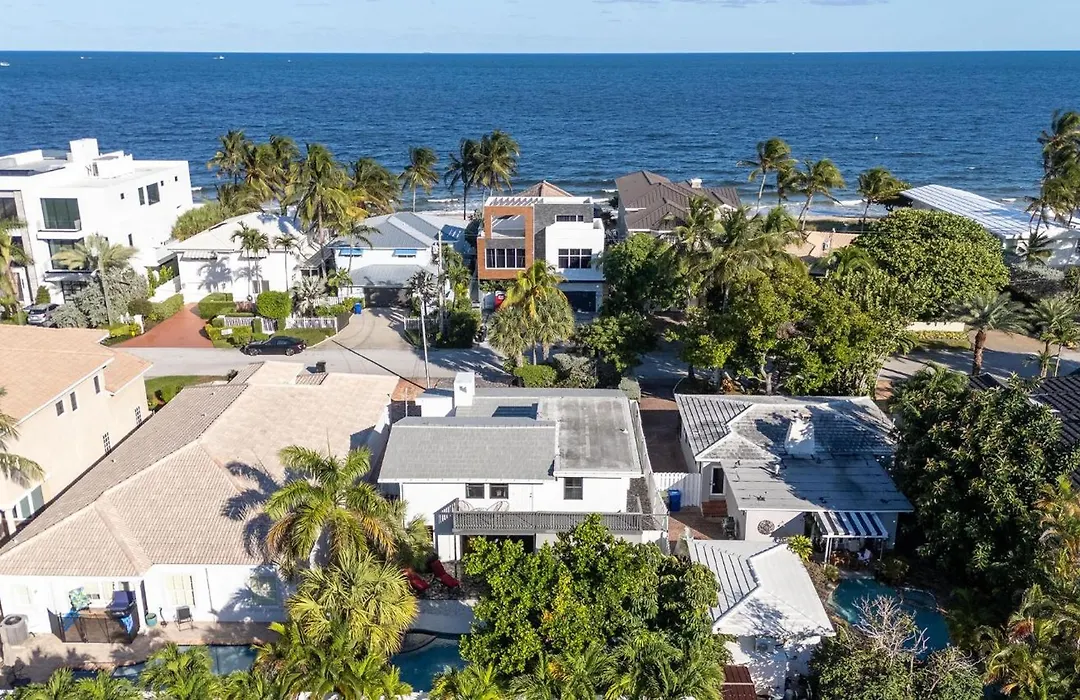 4 Bed/4,5 Bath Beach House Fort Lauderdale-1
