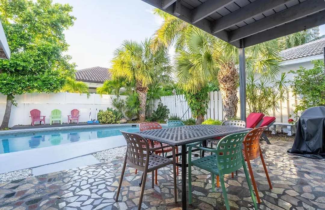 4 Bed/4,5 Bath Beach House Fort Lauderdale-1