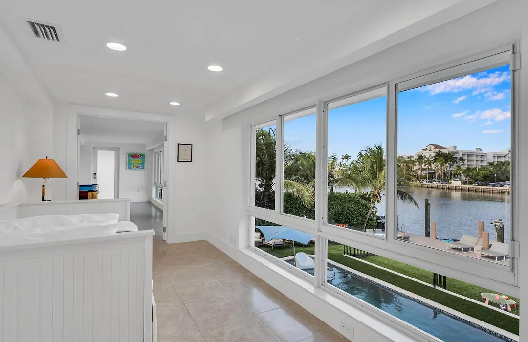 Suite By Beach Waterfront Lago Key One-1