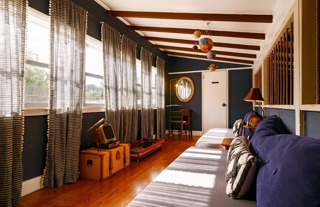 The Captain'S Quarters - Home & Guesthouse-1