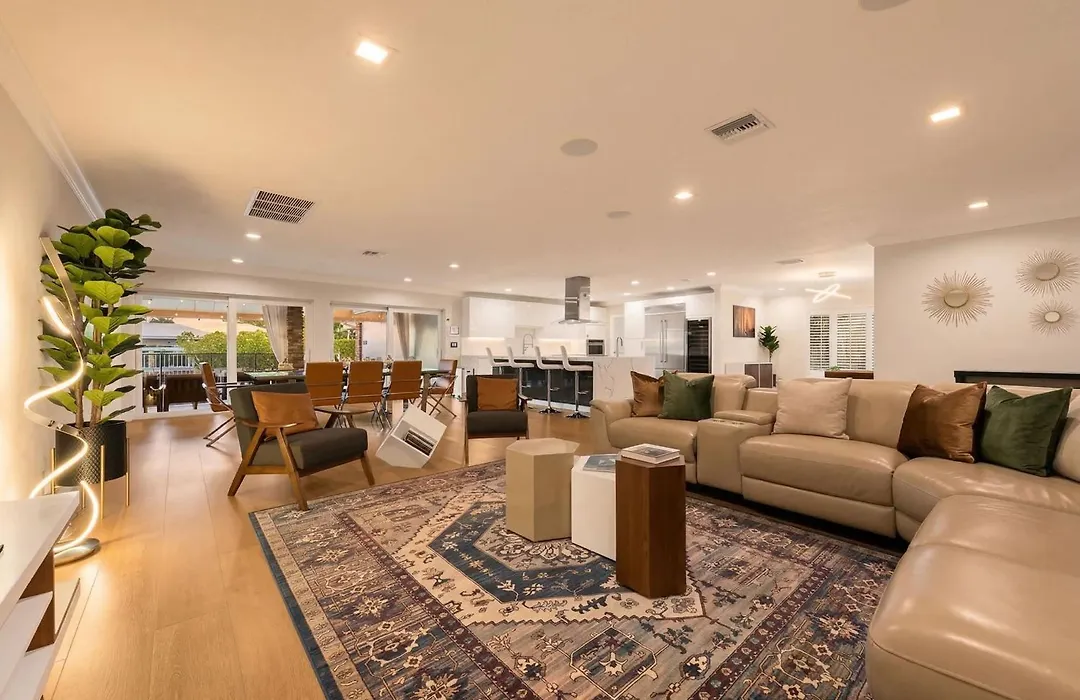 Luxe 4Br Waterfront W Htd Pool 5Min To Beach-1