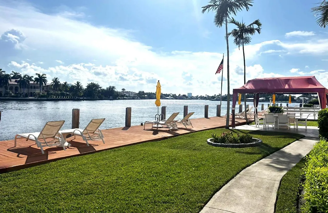 Fort Lauderdale Yacht & Beach Club 316-1