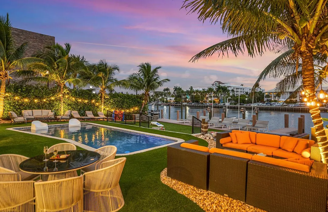 Suite By Beach Waterfront Lago Key Two-1