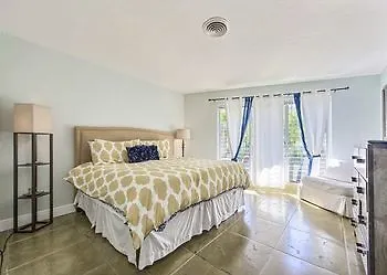 Salty Bungalow Casa Carmela-1