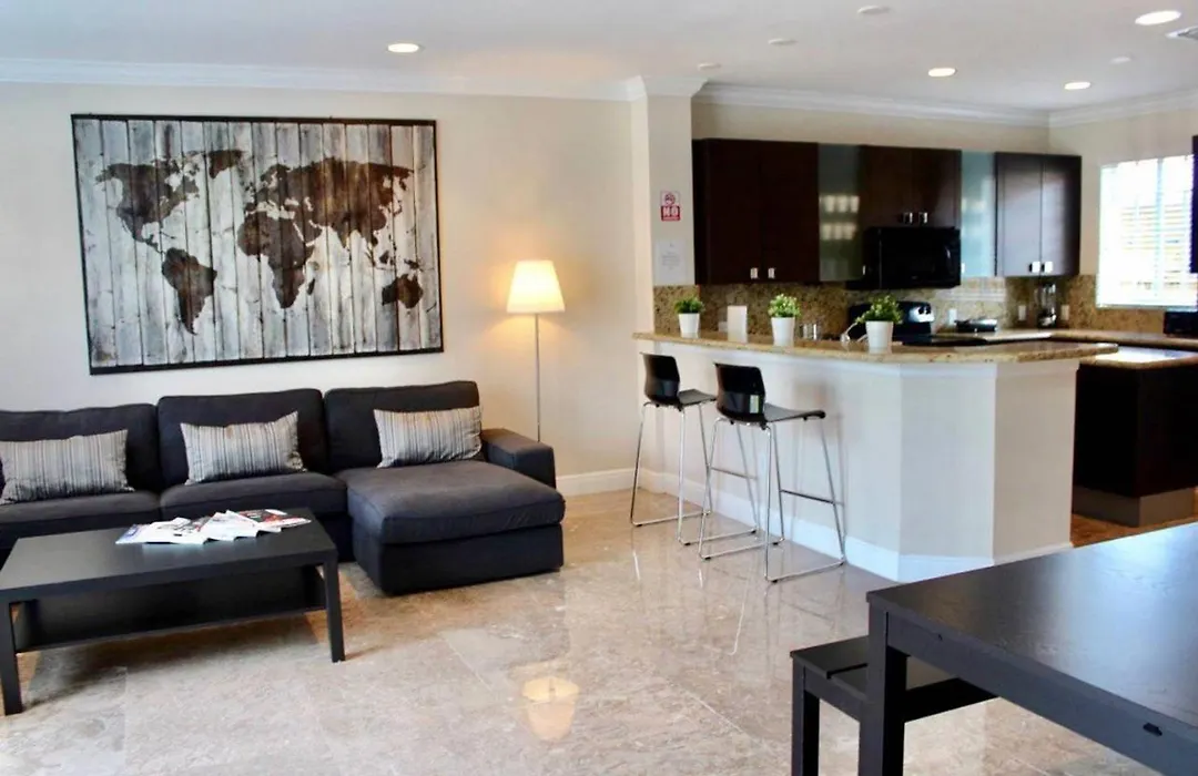 New 4 Bedroom House Close To Everything In Fll#320-1