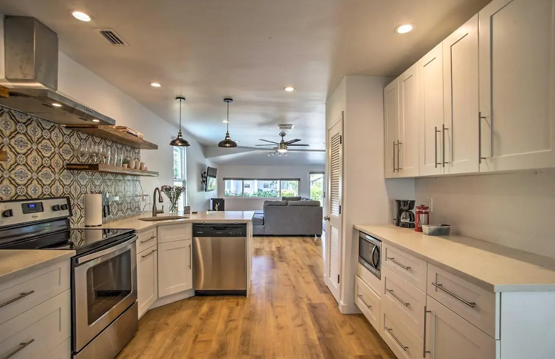 Modern Home W/ Shared Pool In Fort Lauderdale!-1