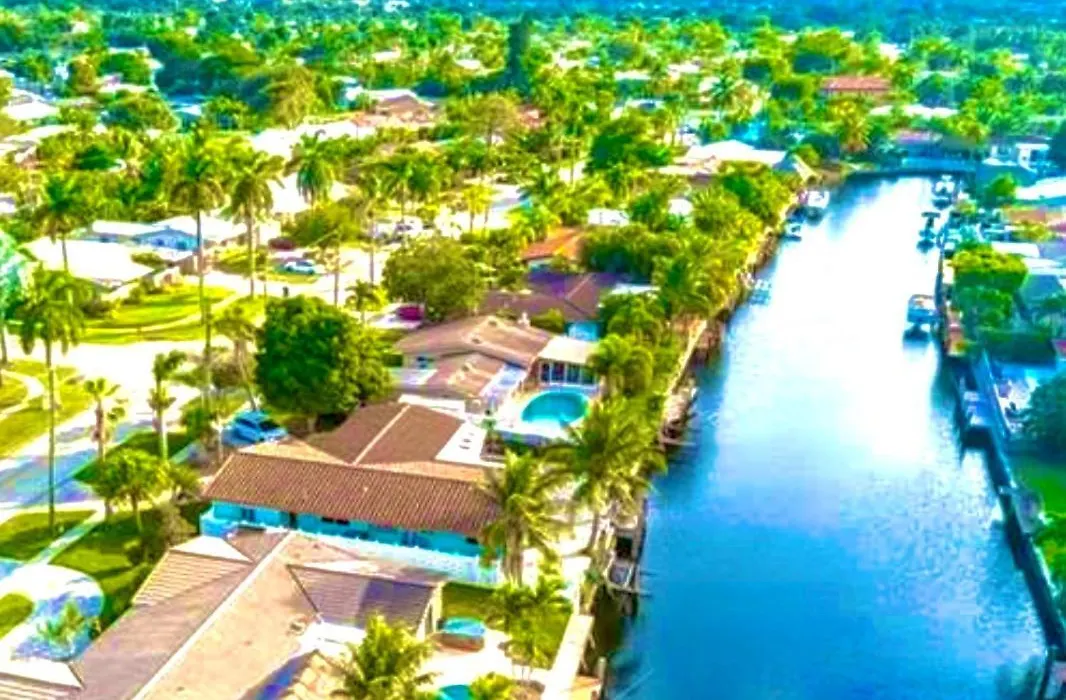 Villa-Coral-Ridge-1