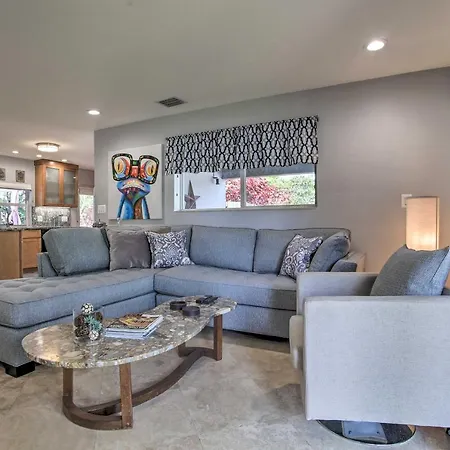 Ground-Level Wilton Manors Home With Outdoor Oasis!-3