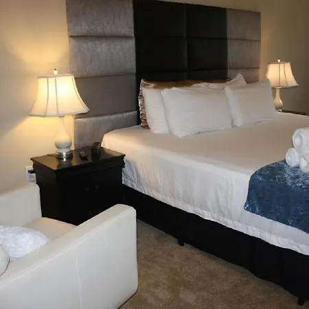Private Suite - Private Home Stay-2