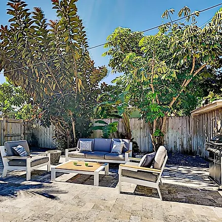 Coral Ridge Hideaway-3