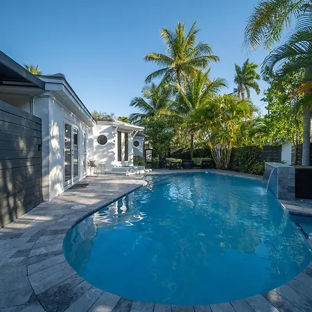 Luxe Las Olas-2