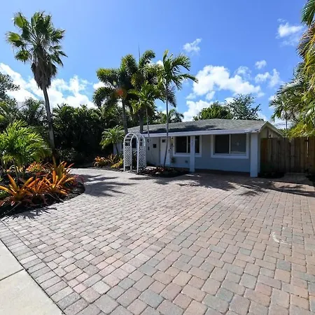 4Br Home, Hot Tub, Near Beach & Wilton Manors-3