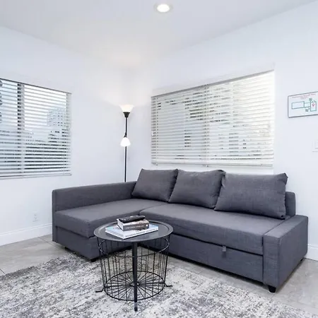 Bayshore Breeze 9 - Fort Lauderdale Beach-2