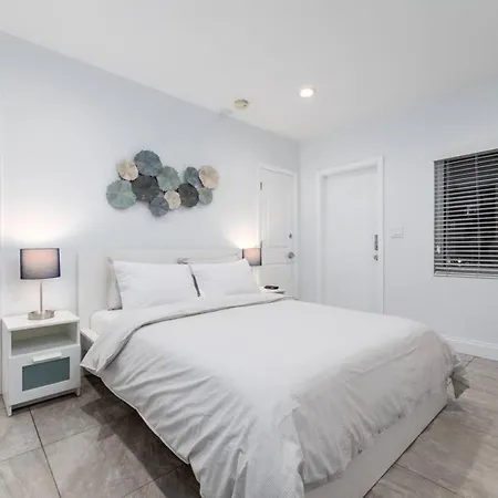 Bayshore Breeze 6 - Fort Lauderdale Beach-3