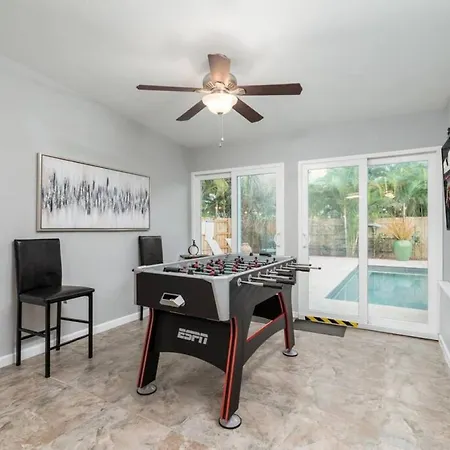 The Getaway At Wilton Manors-2