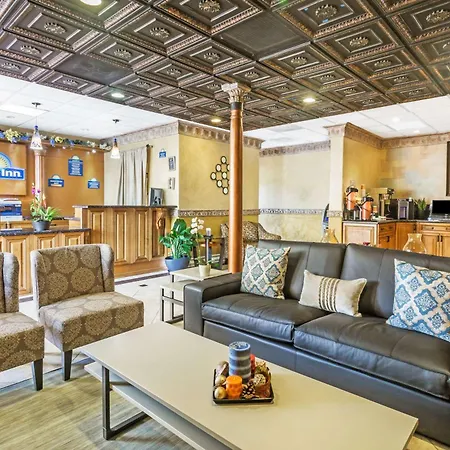 Days Inn By Wyndham Fort Lauderdale-Oakland Park Airport N-3