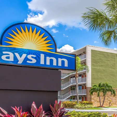 Days Inn By Wyndham Fort Lauderdale Airport Cruise Port-2