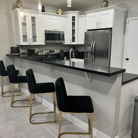 Luxurious 3Br Home Close To Las Olas/Downtown Stri-2