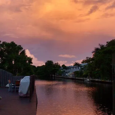 Wilton Manors Hideaway - 3-2