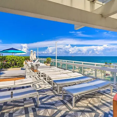 Stylish Beach Condo With Balcony And Ocean Views!-2