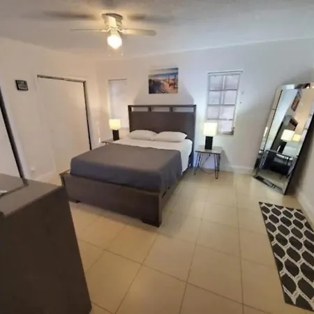 Lake Life Apartments - Stirling Lake-3