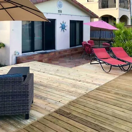 Efficiency 2 On Water Las Olas Beach And Free Kayaks-2