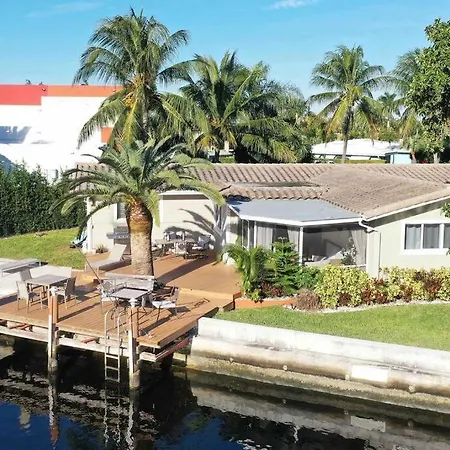 Private Waterfront Oasis In Fort Lauderdale-2